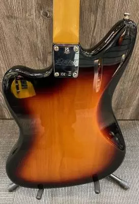 Fender - Kurt Cobain Jaguar, Rosewood Fingerboard - 3-Color Sunburst 2